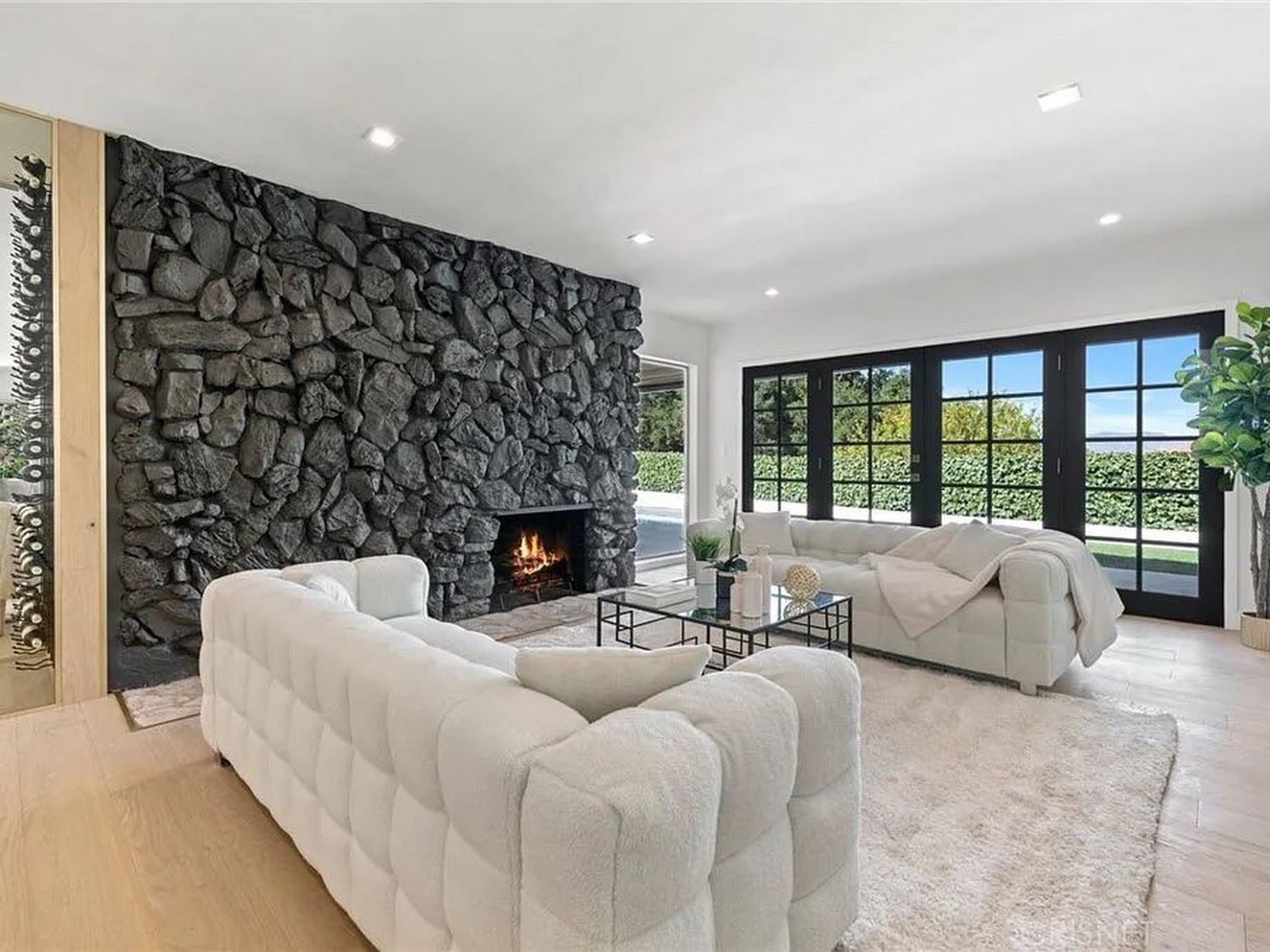 Techniques used by professionals to enhance the appeal of a property